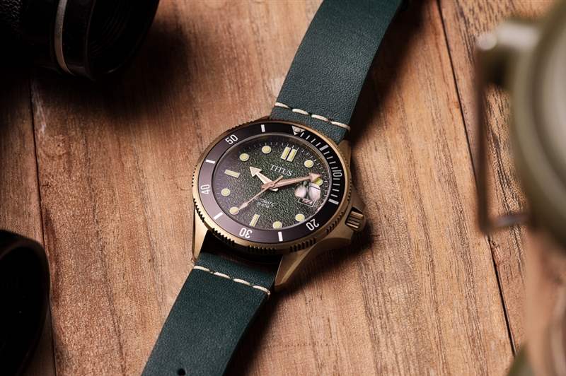 鐵達(dá)時Solvil et Titus Valor腕表結(jié)合經(jīng)典、復(fù)古、運(yùn)動感-復(fù)刻表