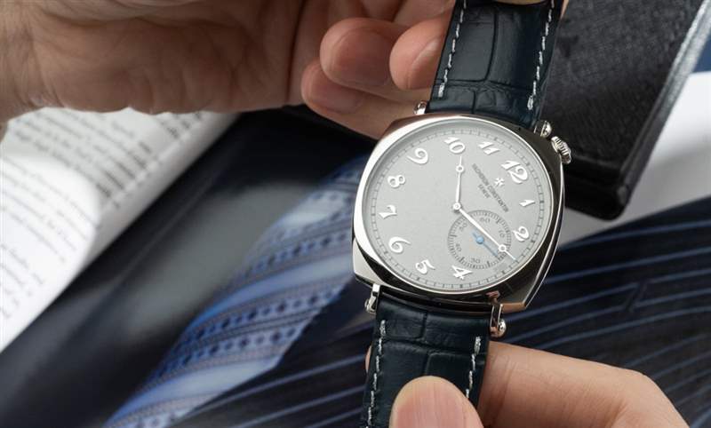 江詩丹頓American 1921慶百歲、運動風黑馬Overseas的下一步-復刻表