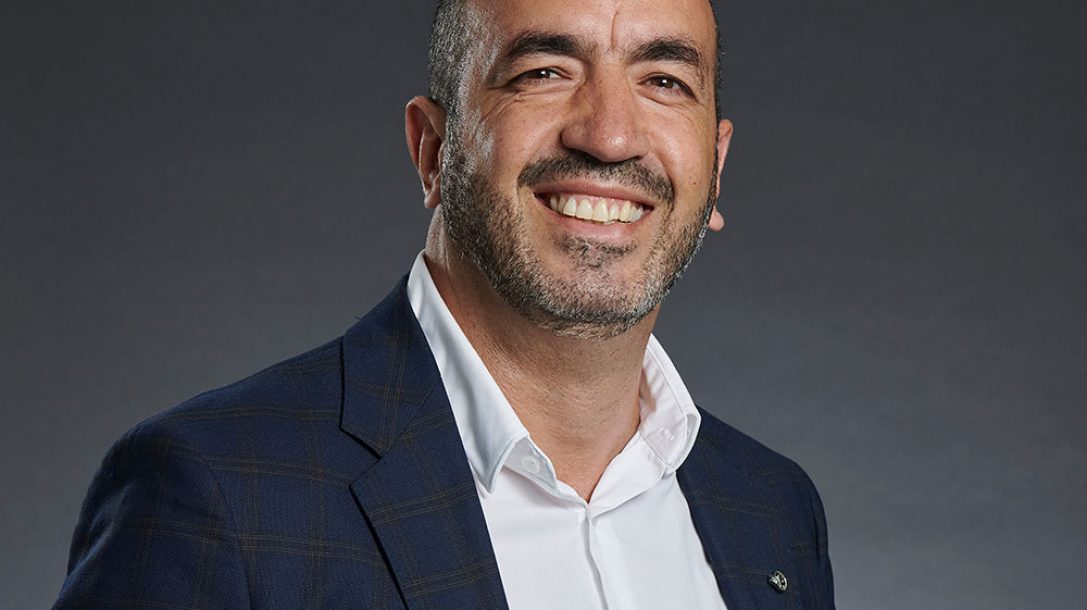 叛亂 CALIM BOUHADRA：“做一個好的傾聽者是我們的主要品質(zhì)”-復(fù)刻表