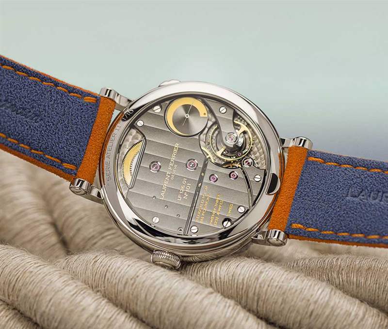 洛朗·費里爾海軍年歷學?！肮ぷ鞣幌盗卸?復刻表