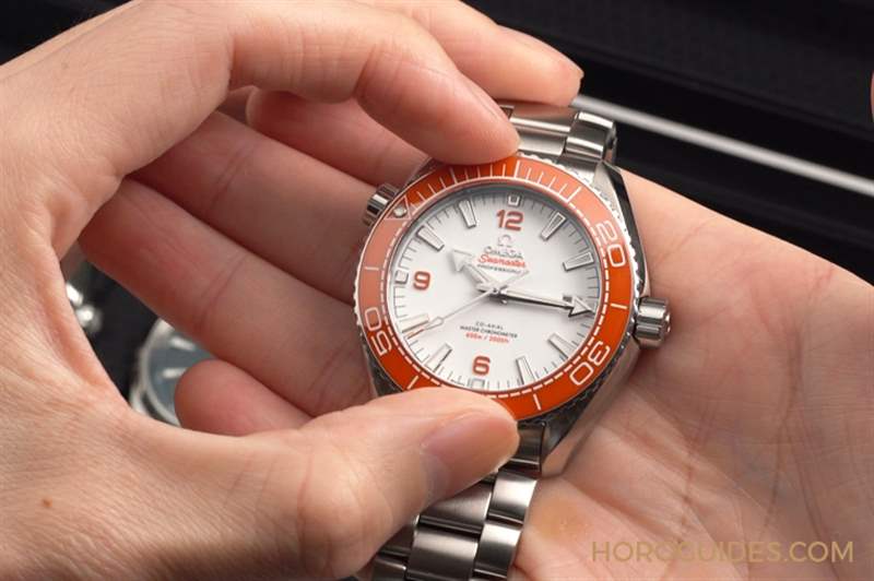 回應(yīng)大海的呼喚｜就是它了！OMEGA海馬Aqua Terra與Planet Ocean 600米-復(fù)刻表
