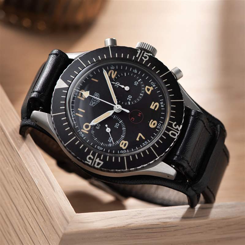 豪雅聯(lián)邦國防軍1550SG計時碼表——不僅僅是一條著名的表帶-復(fù)刻表