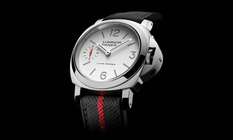消光白表盤、紅色小秒針，純凈又搶眼｜Panerai Luminor Luna Rossa腕表PAM01342