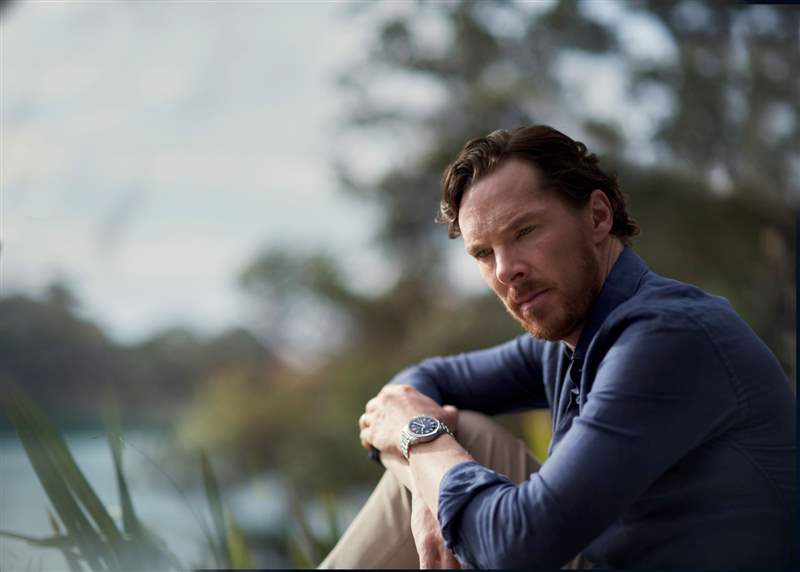 班奈迪克康柏拜區(qū)戴積家拍大片！「奇異博士」受訪點名「索爾、鋼鐵人」私品味-復刻表