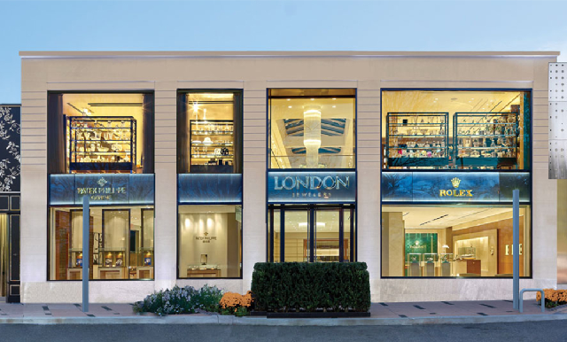 百達(dá)翡麗也做電商？表王開(kāi)放英美經(jīng)銷(xiāo)商線(xiàn)上銷(xiāo)售部分款式-復(fù)刻表