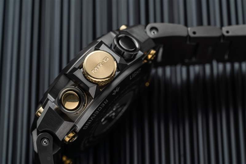 卡西歐G-SHOCK|極致堅(jiān)固典范「赤備」武士盔83年元祖經(jīng)典升級致敬-復(fù)刻表