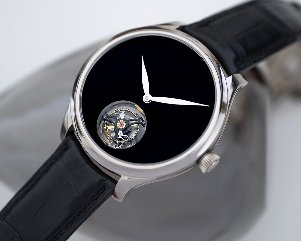 H. MOSER & CIE 奮進(jìn)陀飛輪概念車?-復(fù)刻表