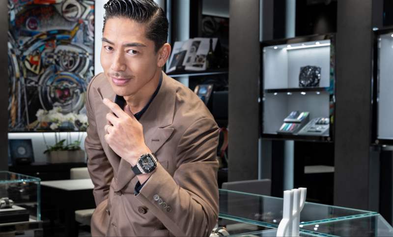 HUBLOT宇舶Square Bang Unico 高階方形運(yùn)動(dòng)腕表最受矚目超級(jí)新星-復(fù)刻表