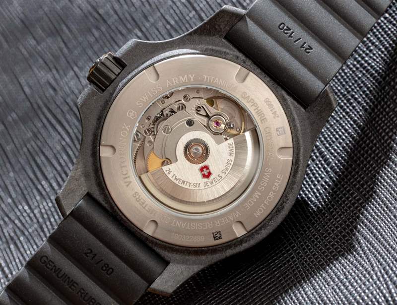 Victorinox INOX 碳纖維機械腕表-復刻表