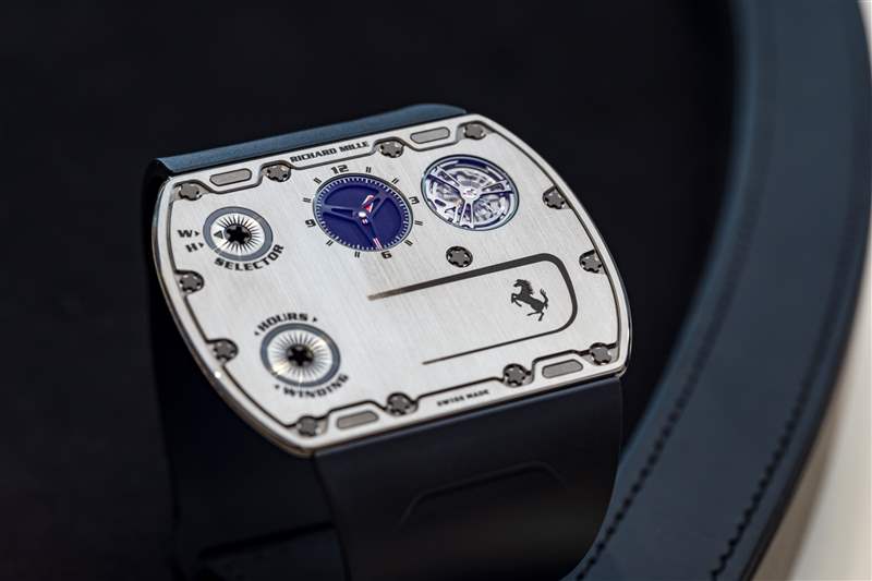 親身體驗(yàn)佩戴世界上最薄的手表 Richard Mille RM UP-01 的感覺(jué)-復(fù)刻表