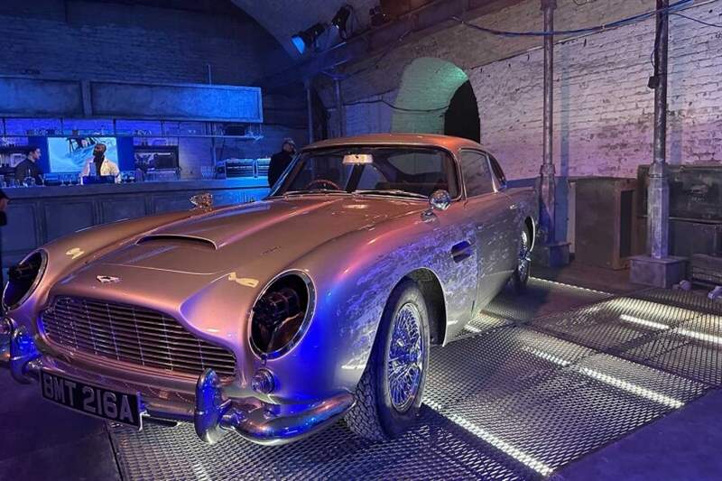 Daniel Craig現身Omega占士邦60周年慶祝活動！深入James Bond世界向經典角色007致敬-復刻表