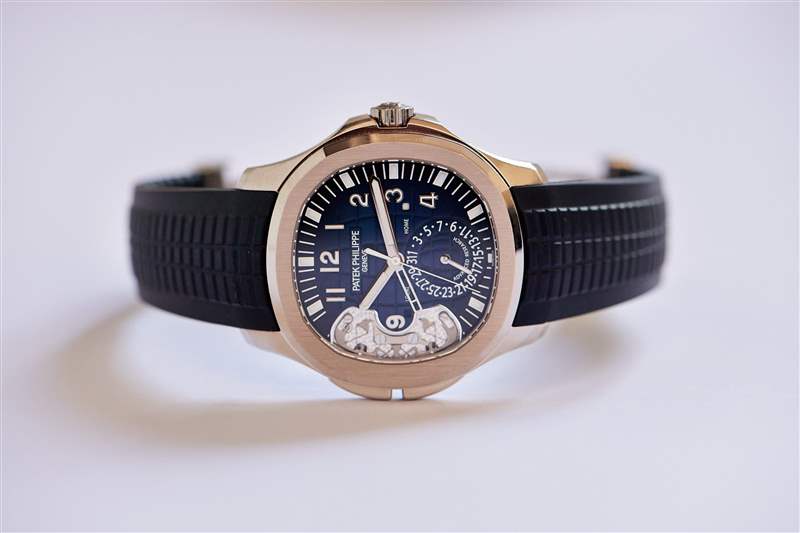 百達(dá)翡麗做數(shù)字——但也許不是你所期望的通過洛根貝克-復(fù)刻表