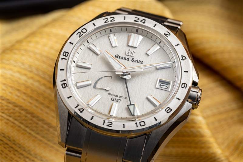 推出Grand Seiko的Evolution 9系列變得運動起來-復刻表