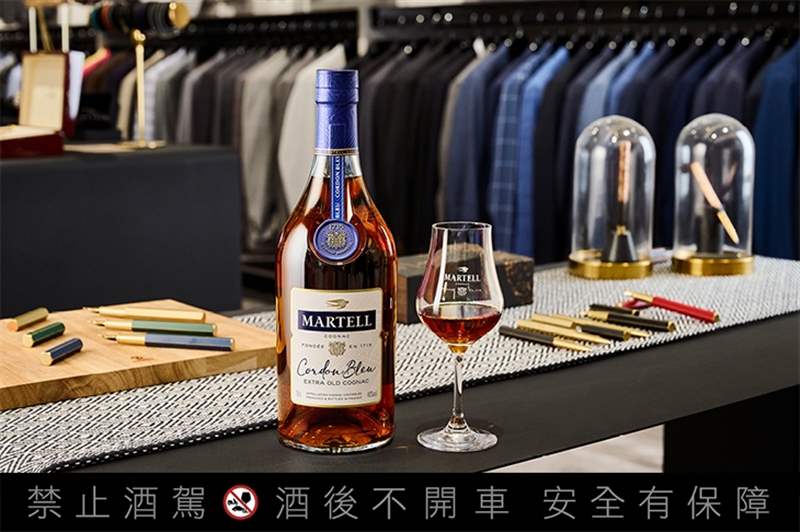 跨越經(jīng)典，以質(zhì)感開創(chuàng)迎風(fēng)飛翔新局！新式訂制西服STYDER創(chuàng)辦人黃淯晨與父親的跨世代對談-復(fù)刻表