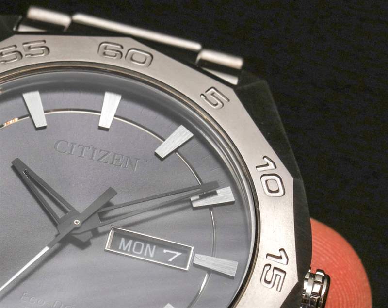 公民生態(tài)驅(qū)動(dòng)超級(jí)鈦AW0060手表評(píng)論-復(fù)刻表