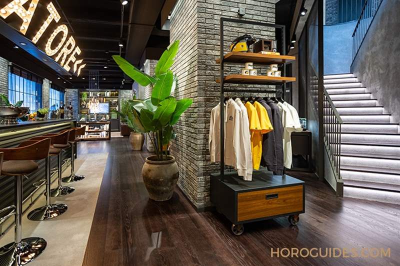 百年靈Top Time Deus強勢回歸，詮釋現代游人文化-復刻表