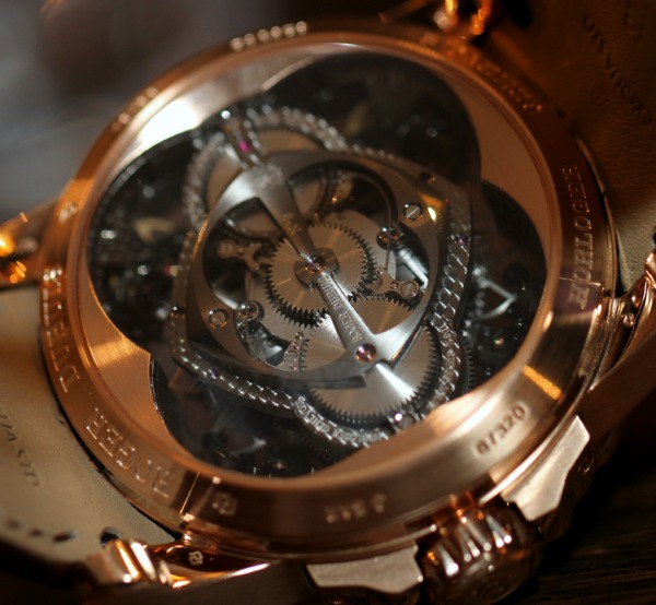 羅杰杜彼Excalibur Quatuor腕表上手體驗-復(fù)刻表