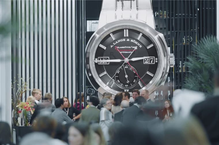 倫敦哈洛德百貨出現(xiàn)一支超巨大朗格Odysseus計時碼表比實表大50倍!-復(fù)刻表