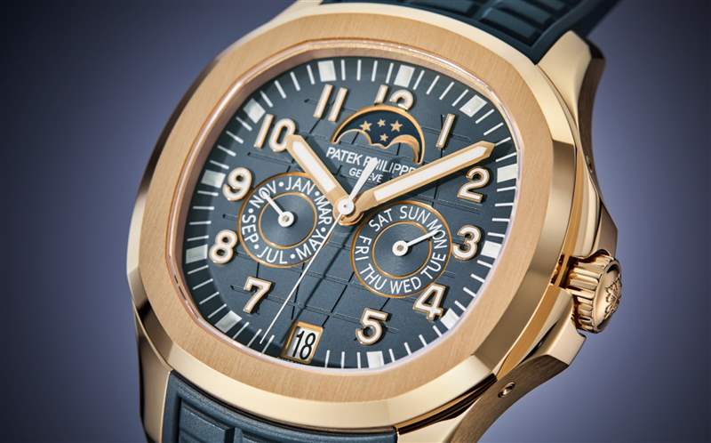 百達翡麗Aquanaut系列2023年首度出現升級為年歷功能的作品5261R。 (PATEK PHILIPPE) 不讓PP金鷹系列專美百達翡麗運動手表Aquanaut首度迎來年歷功能-復刻表