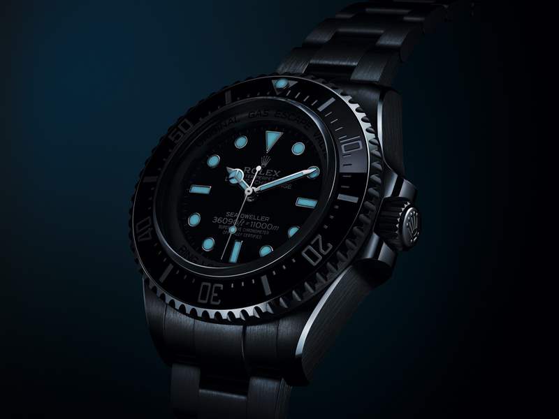 推出Oyster Perpetual Deepsea Challenge專業(yè)超深潛水腕表：11000米防水性能，首枚鈦殼表-復刻表