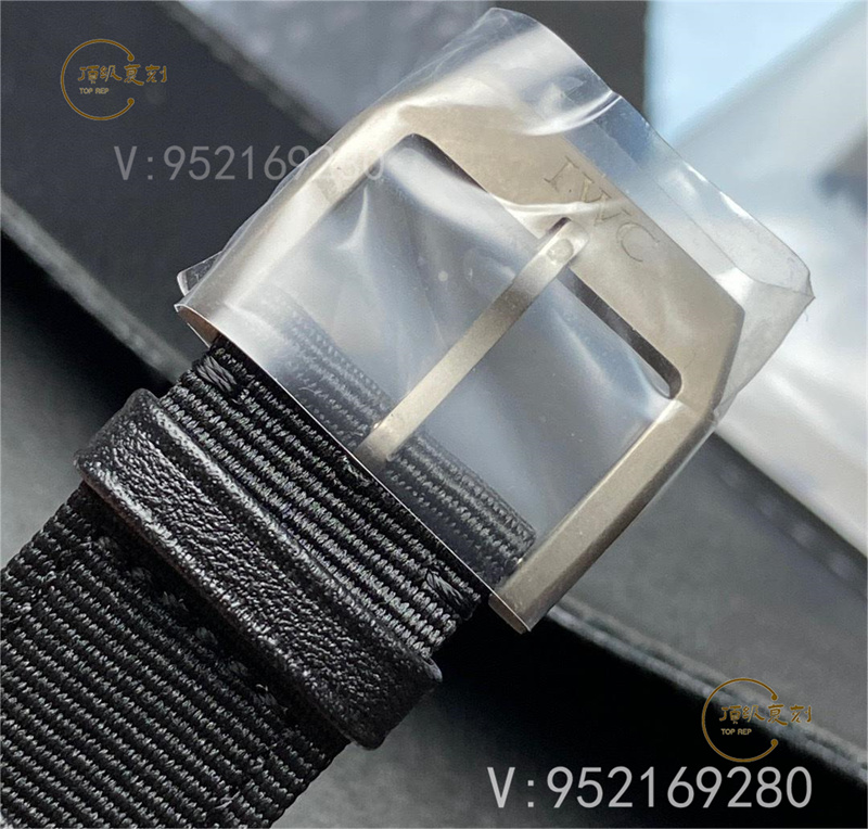 M+廠(chǎng)復(fù)刻萬(wàn)國(guó)飛行員特別版「黑桃A」IW326905全夜光做工怎么樣-復(fù)刻表